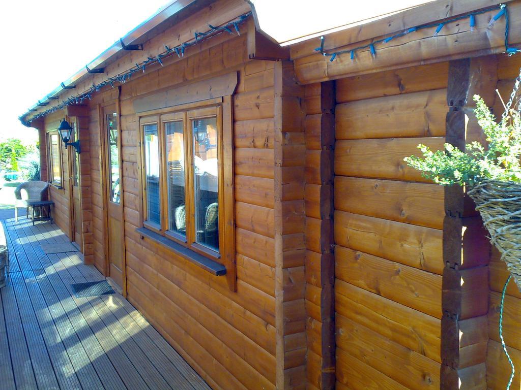 The White House Guest House Slough Ruang foto
